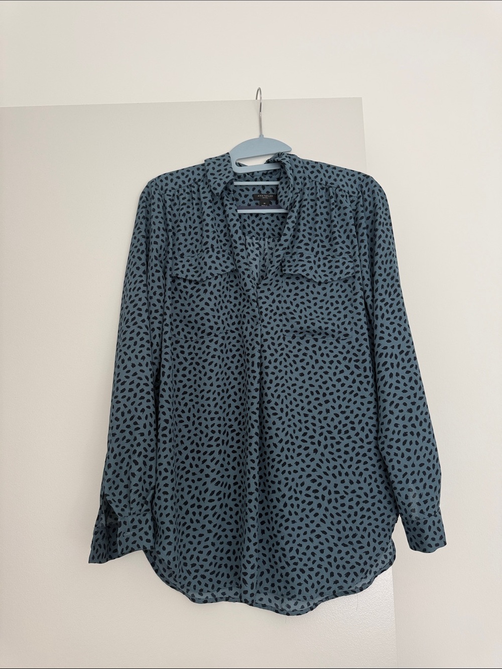 Ann Taylor Teal Blue Printed Button-Front Blouse